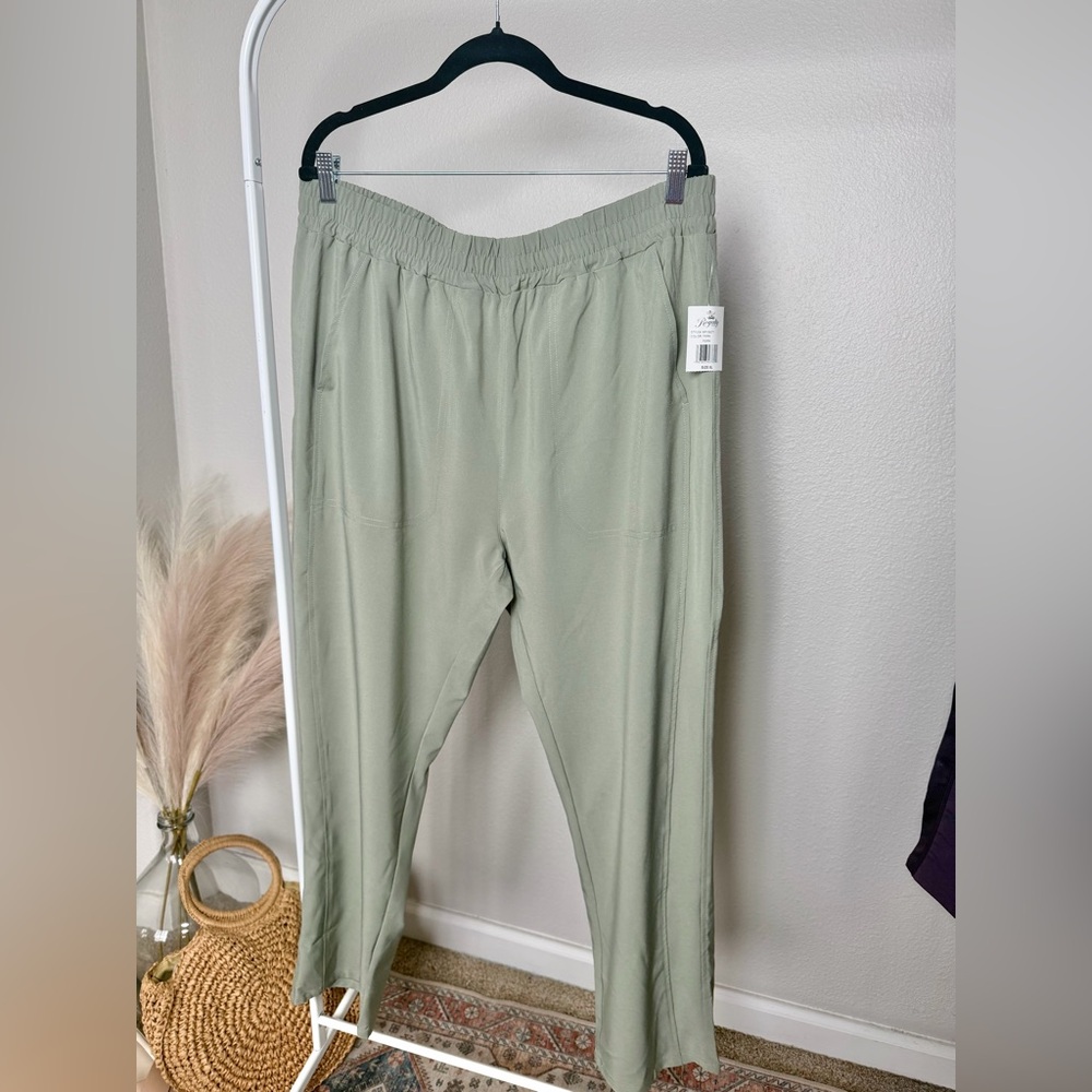 NWT - Light Sage Green Elastic Waist Pull-On Pants